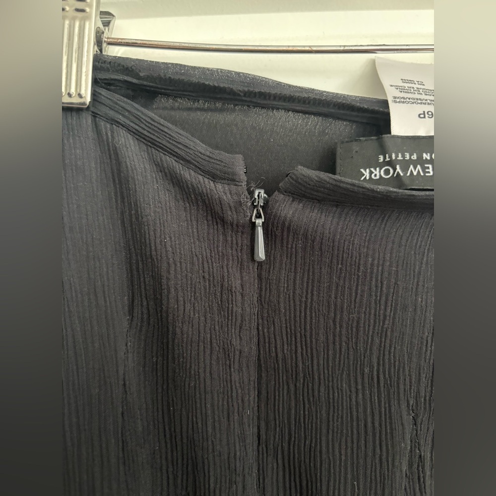 Vintage Jones New York 100% Silk Midi Skirt Black Pleated Crinkle Size 6 - Picture 7 of 7